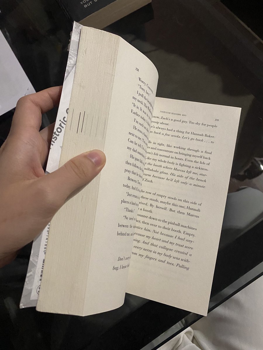 rlaidlay's tweet photo. “Thirteen Reasons Why” ❤️‍🩹 —150 ฿ free shipping 📦
The #1 New York Times and international bestseller with Netflix original series🔥

#หนังสือมือสอง #นิยายมือสอง #นิยายภาษาอังกฤษมือสอง #หนังสือภาษาอังกฤษ #หนังสือภาษาอังกฤษมือสอง #ภาษาอังกฤษ #วรรณกรรมเยาวชน https://t.co/2rOxDFdNHv