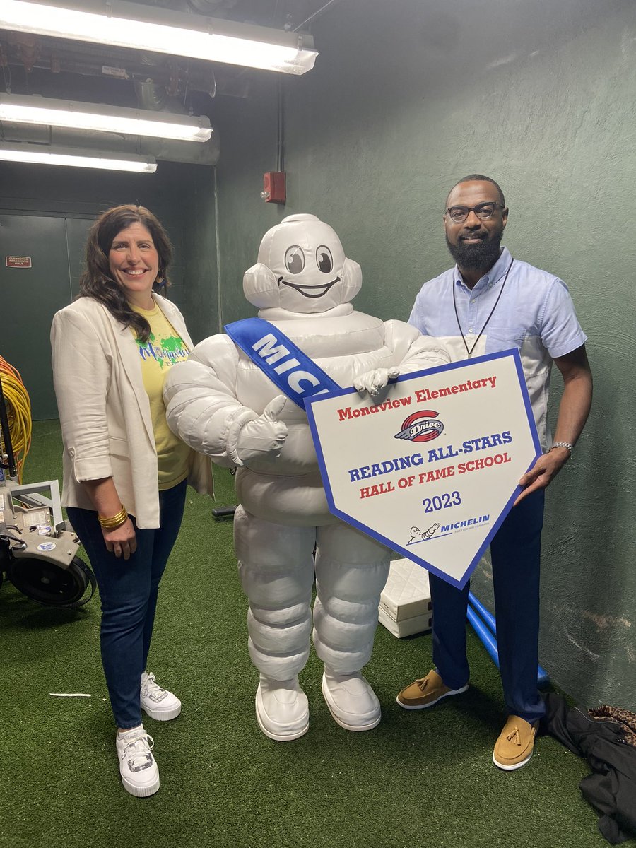DMQUALLS's tweet photo. MISSI๐ฆN ACCโพ๏ธMPLISHED!
For 6๏ธโฃ consecutive years, 100% of our students have read the required number of books to earn tickets to a @GreenvilleDrive baseball game! Way to go, @MonaviewES!
#MonaviewOnTheMap #MonaviewMoments #gcsSTRONG #ProudPrinciPAL #yeahTHATgreenville https://t.co/S0KmAIudaz