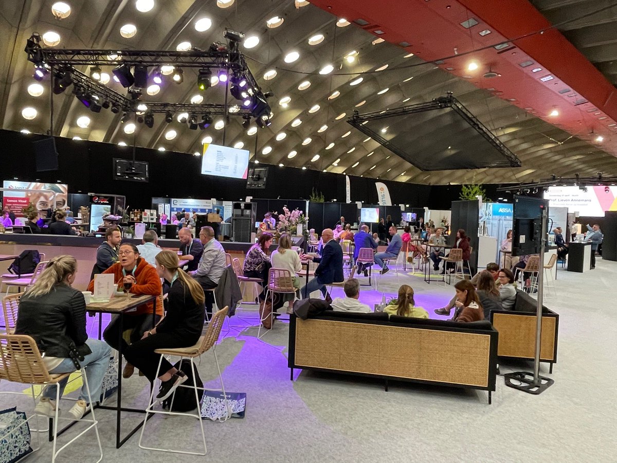 Bart Collet tweet media