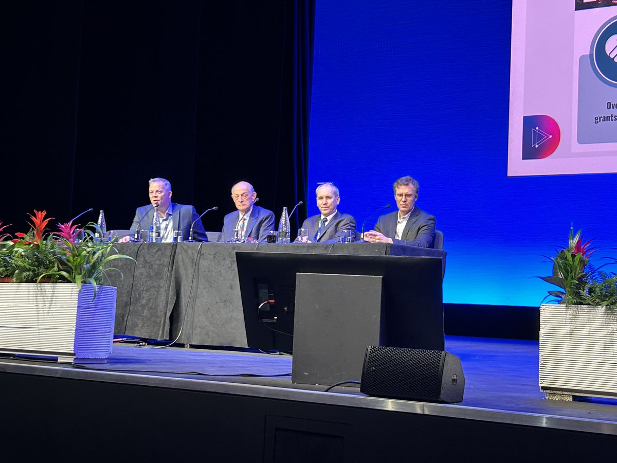 So exciting! We’re getting going with the #type1diabetesgrandchallenge session at #DUKPC20 with talks from Mathias Hebrok, Tim Heise and Anette-Gabriel’s Ziegler (who is joining us online)