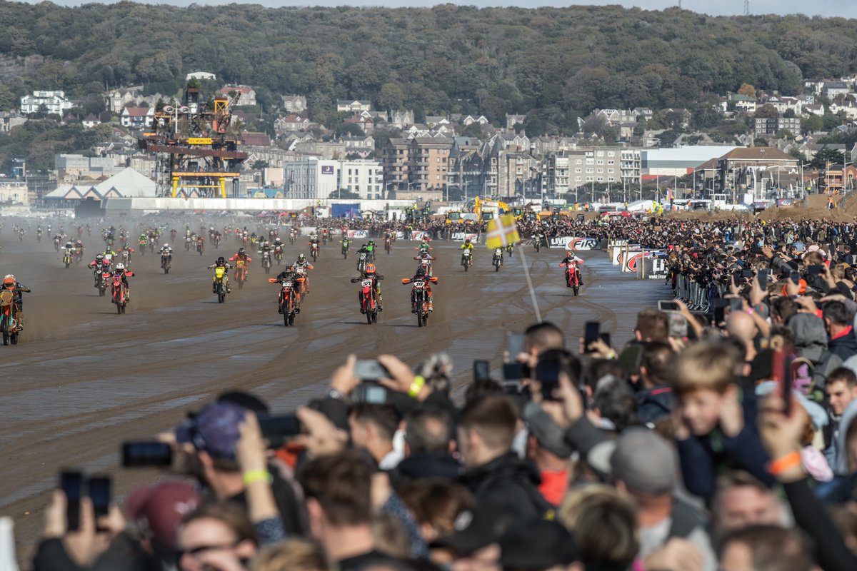 📢 Calling all riders - Are you entered to join the 40th anniversary celebrations in September?

Get your entry in before the end of this month to take advantage of the current entry fee.

rhlactivities.com/events/weston-…

#WBR #WBR40th #WBR23 #WestonBeachRace #BeachRace #SandRace