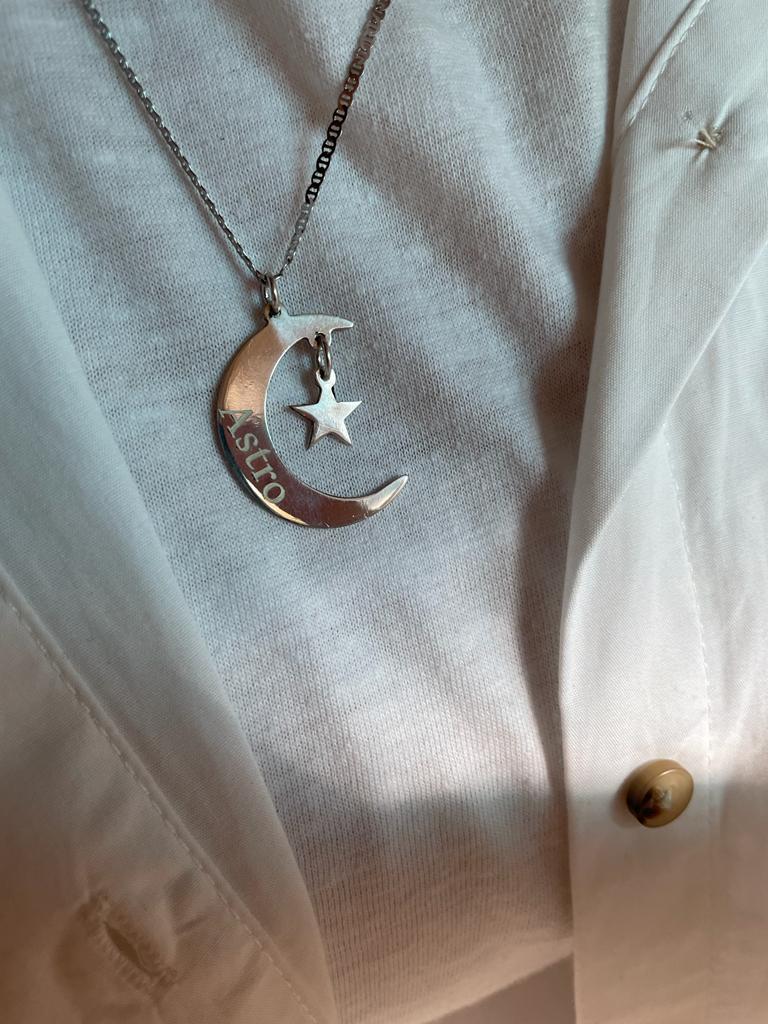 Terra0223's tweet photo. Got it, so i can have you with me everywhere i go 
Will love you always and forever @offclASTRO https://t.co/hPJIR2dB0u