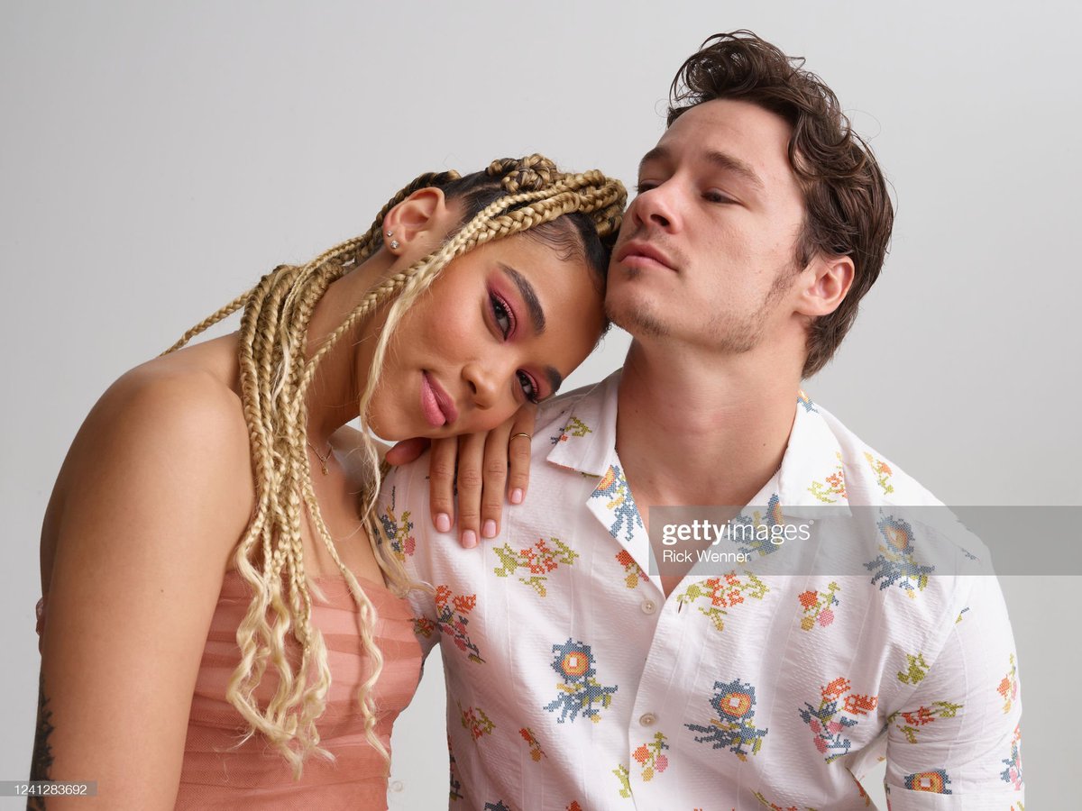 KyleAllen_Daily's tweet image. 📸 || Kyle and the cast of &quot;Space Oddity&quot; Portraits at the Tribeca Festival 2022 #kyleallen #spaceoddity