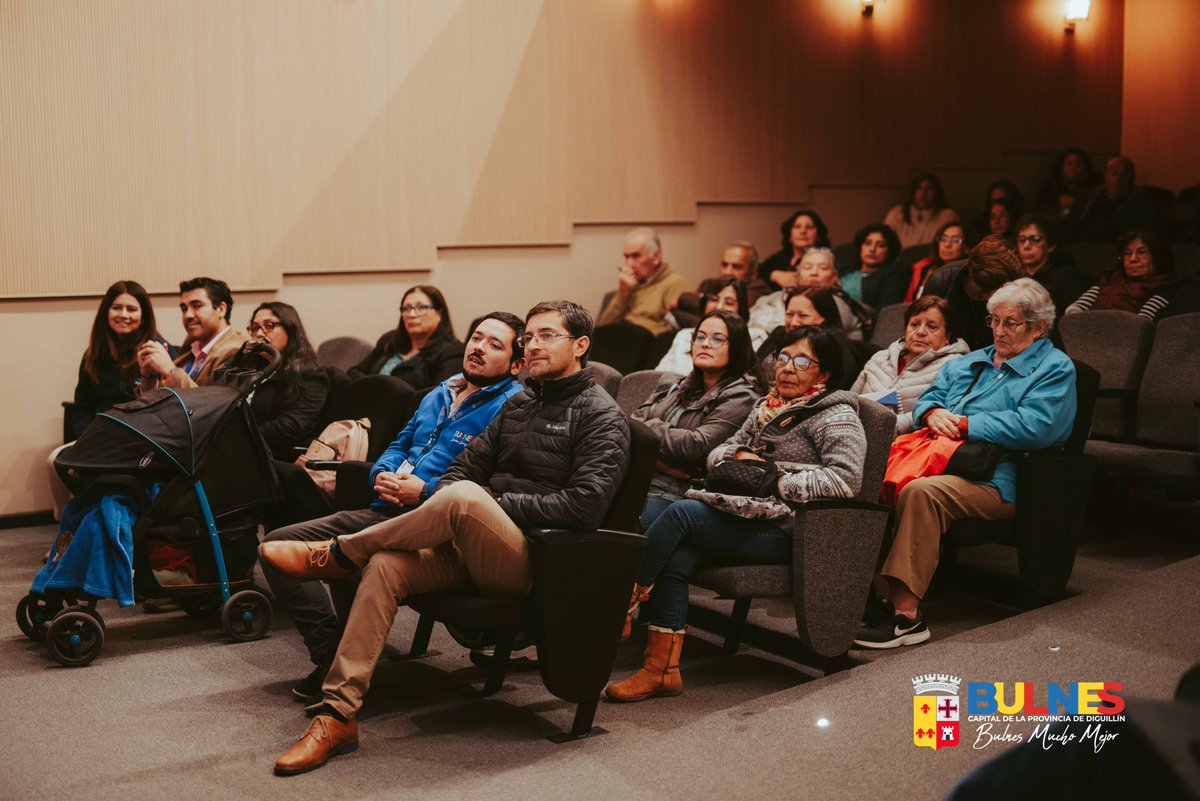 municipiobulnes's tweet photo. La Municipalidad de Bulnes realizó la capacitación sobre subvenciones Municipales, dirigida a líderes y dirigentes de diversos sectores de la comuna. https://t.co/YidLuqCSW5