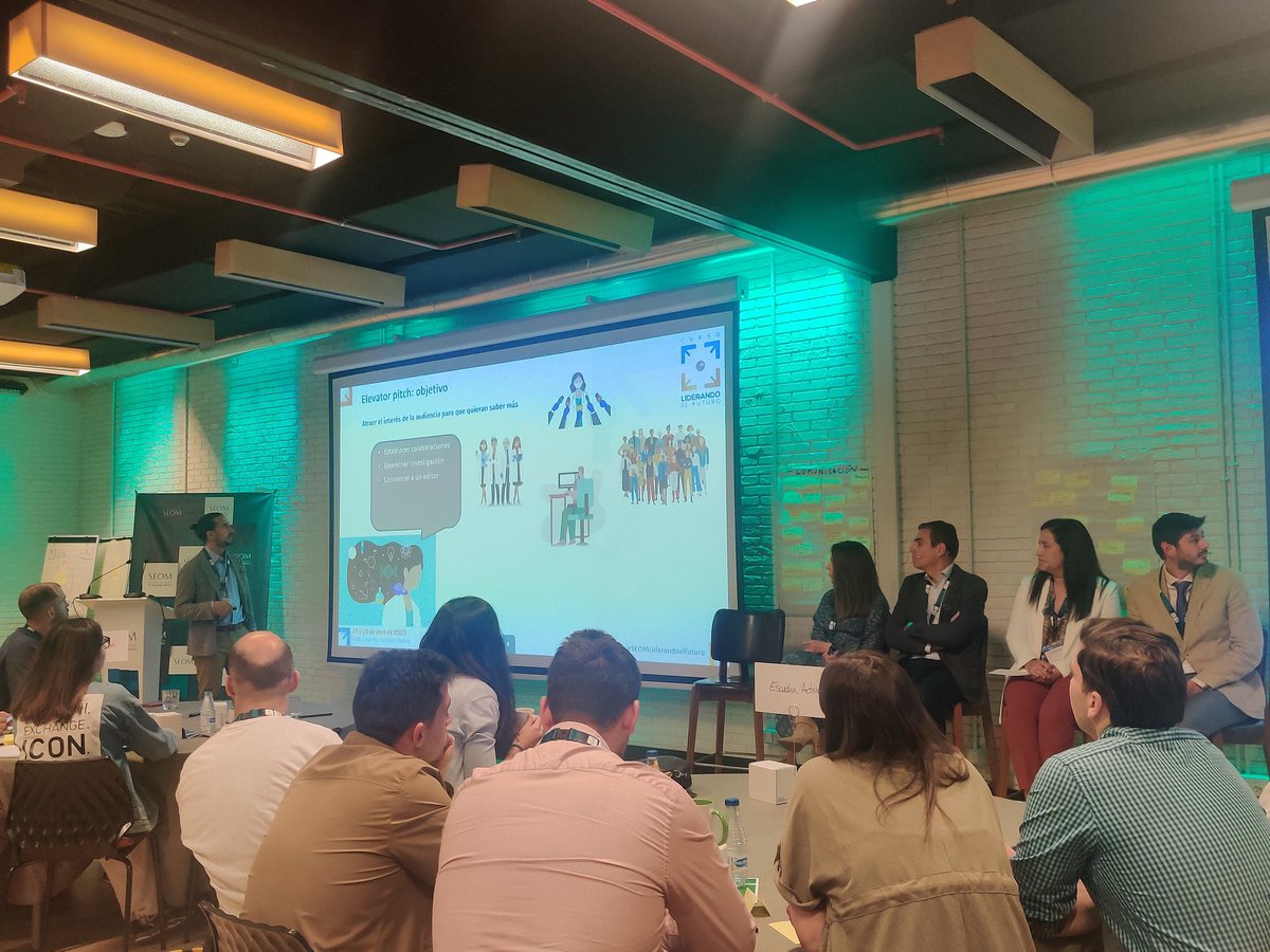 DrMirallas's tweet photo. Seguimos con la session de tarde 👏🏼 @_SEOM #mirSEOMLiderandoelfuturo 
🗣️ @VilmaPBarcia @salvagamez_
1. Como presentar el talento? @FJCarmonas @VHIO
2. CV📩  Dr. Gil #IVO
3. Mentoring Dra. Soria #HRyC 
#careerinoncology #MIR #CV # https://t.co/x8WSn2Pz2A