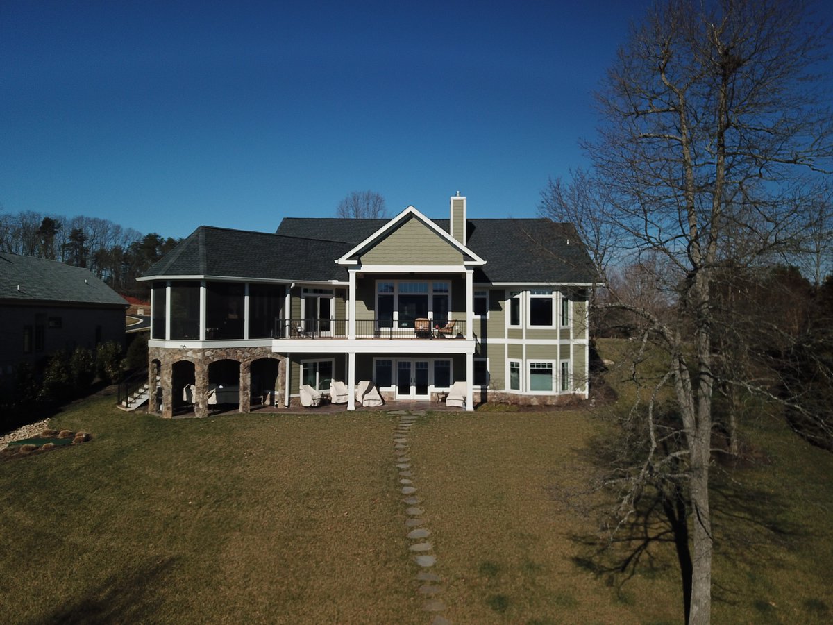 SML Charity Home Tour tweet media