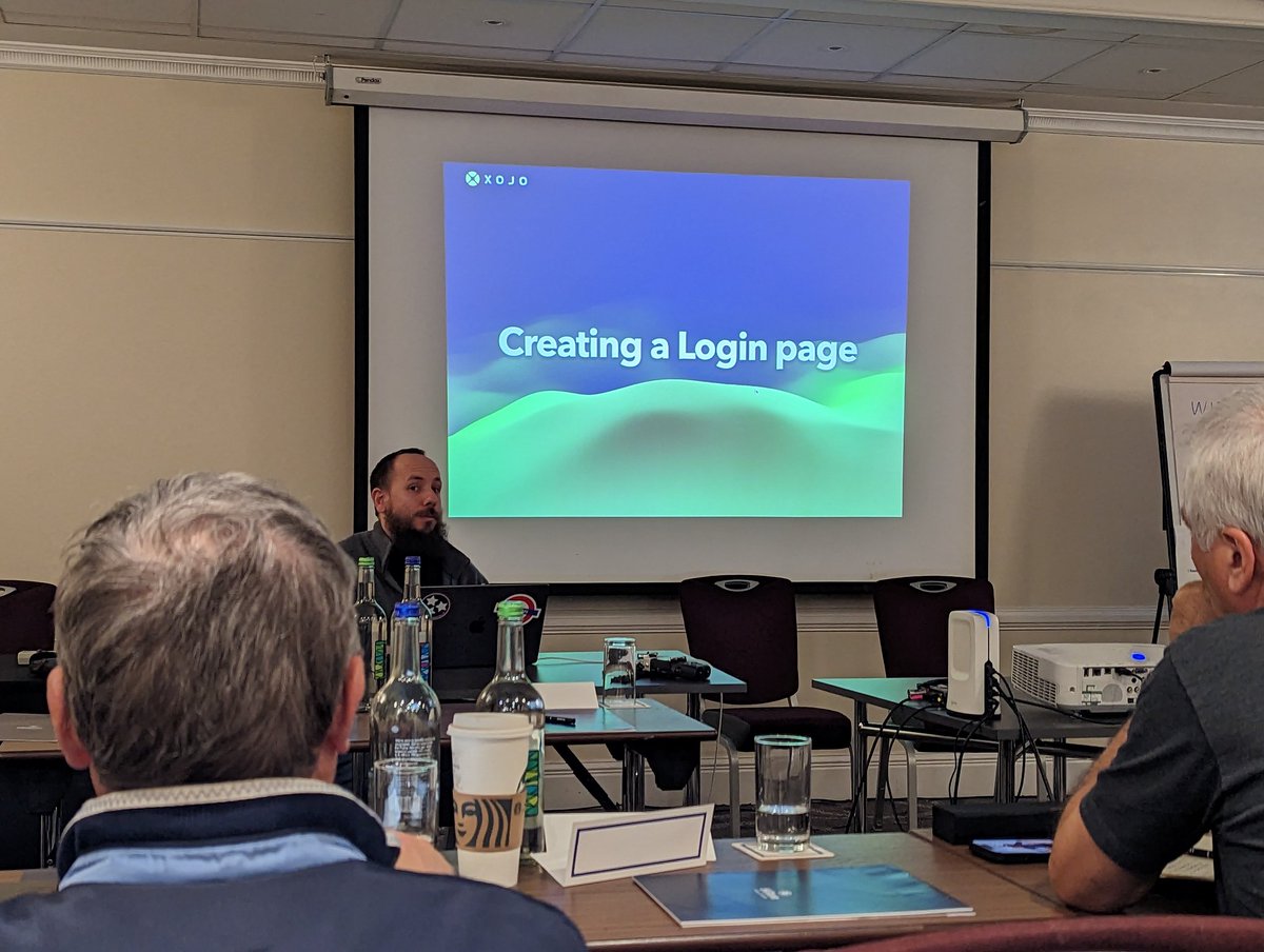 eurog33k's tweet photo. Building web apps with @xojo session by @piradoiv #xdc2023 https://t.co/FZ7nt0431t