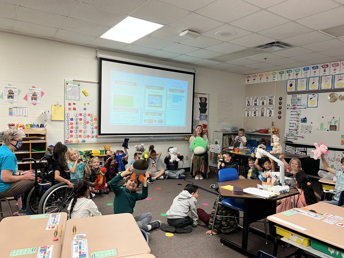 DisneyDolphins's tweet photo. F is for FUZZY FRIEND Day! The Countdown continues tomorrow with G is for Game Day! #Proud2bMPS #disneydolphins https://t.co/xCvdWTDNjg