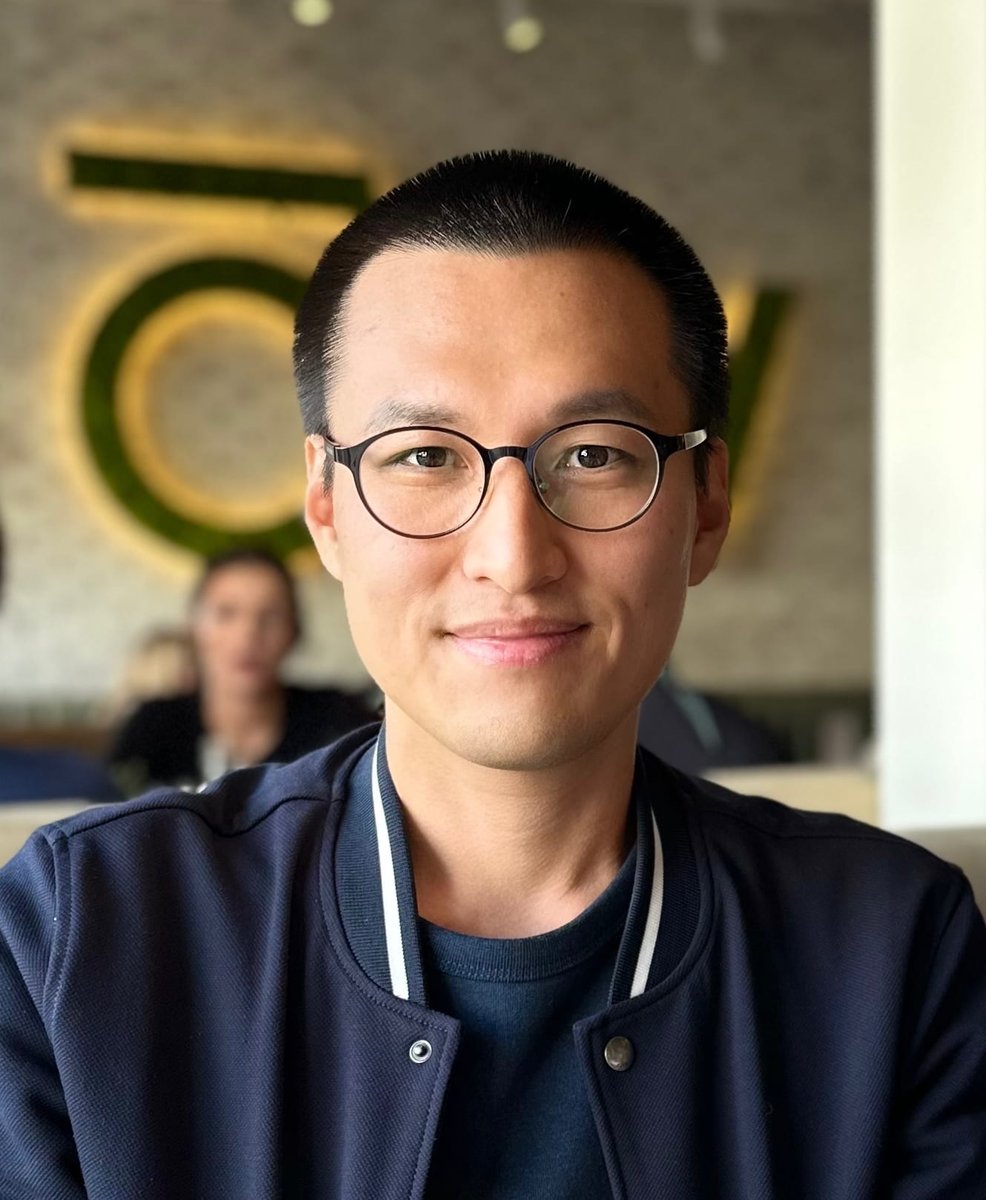 OhioStatePIIO's tweet photo. Congrats to Drs. Dongjun Chung &amp; Hyeongseon “Sammy” Jeon, whose work on MAPLE will be presented at #ATS2023. MAPLE is a Bayesian spatial multivariate finite mixture model for multi-sample high-throughput #SpatialTranscriptomics data. #ImmunoInformatics at work in the #PIIO #IOIG https://t.co/vbaCBhzgQd