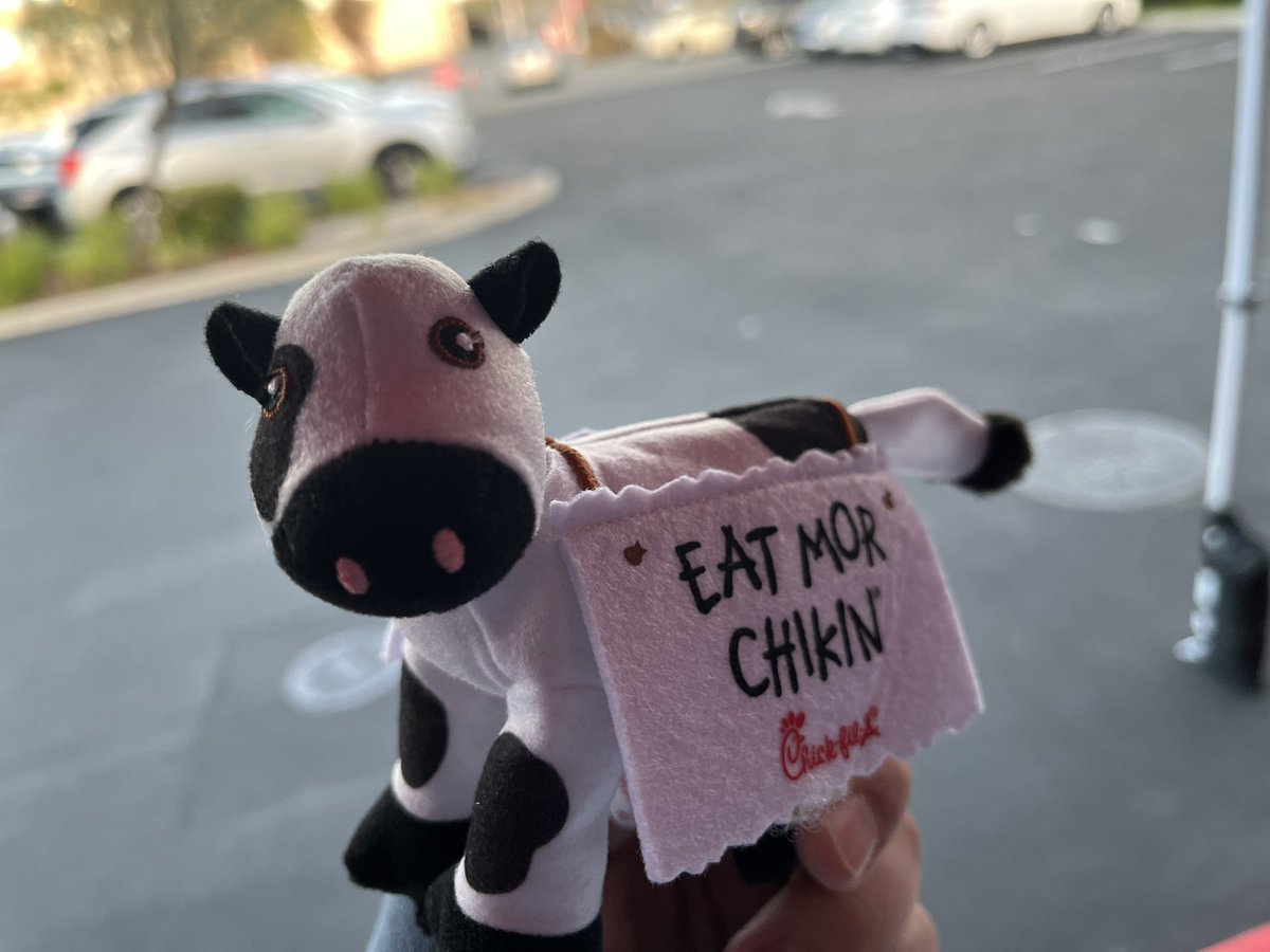 Marcel on Twitter "Chick Fil A Emeryville opening. cfaemeryville