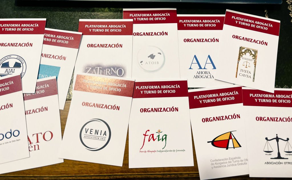 #MareaNegra #EsNuestroTurno
