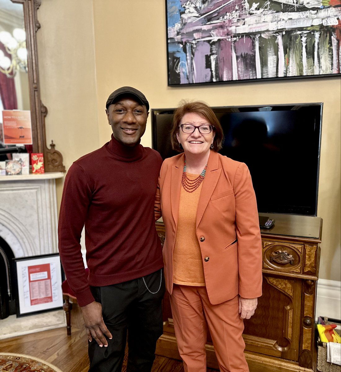 Great meeting with @AloeBlacc this week to discuss his advocacy on criminal justice reform and how he can support the #CALeg’s efforts to increase accountability in the criminal justice system!