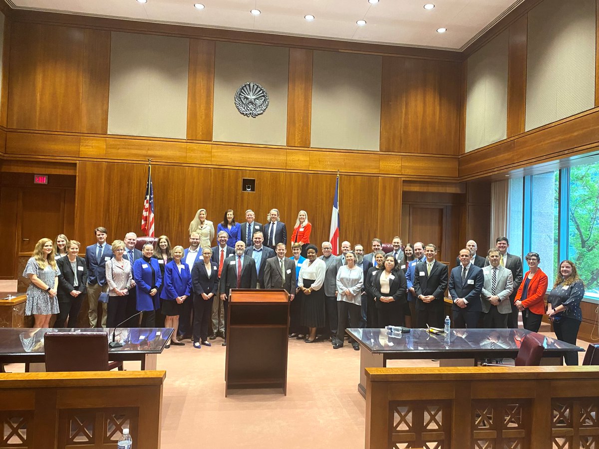 AustinAppellate's tweet photo. It was a pleasure to have Breakfast with the Third Court of Appeals earlier this week. Our upcoming May 18 event will be an interactive discussion of the non-substantive aspects of brief-writing, including fonts, spacing, cites, hyperlinks, and other details. https://t.co/bAkxrkHsd7