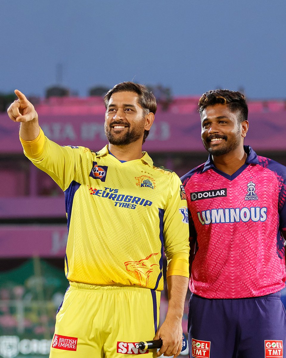 rajasthanroyals's tweet photo. “Woh dekh, Yellove. Tu toh kehta tha Jaipur is a Pink City” https://t.co/ncI7B2BOA0