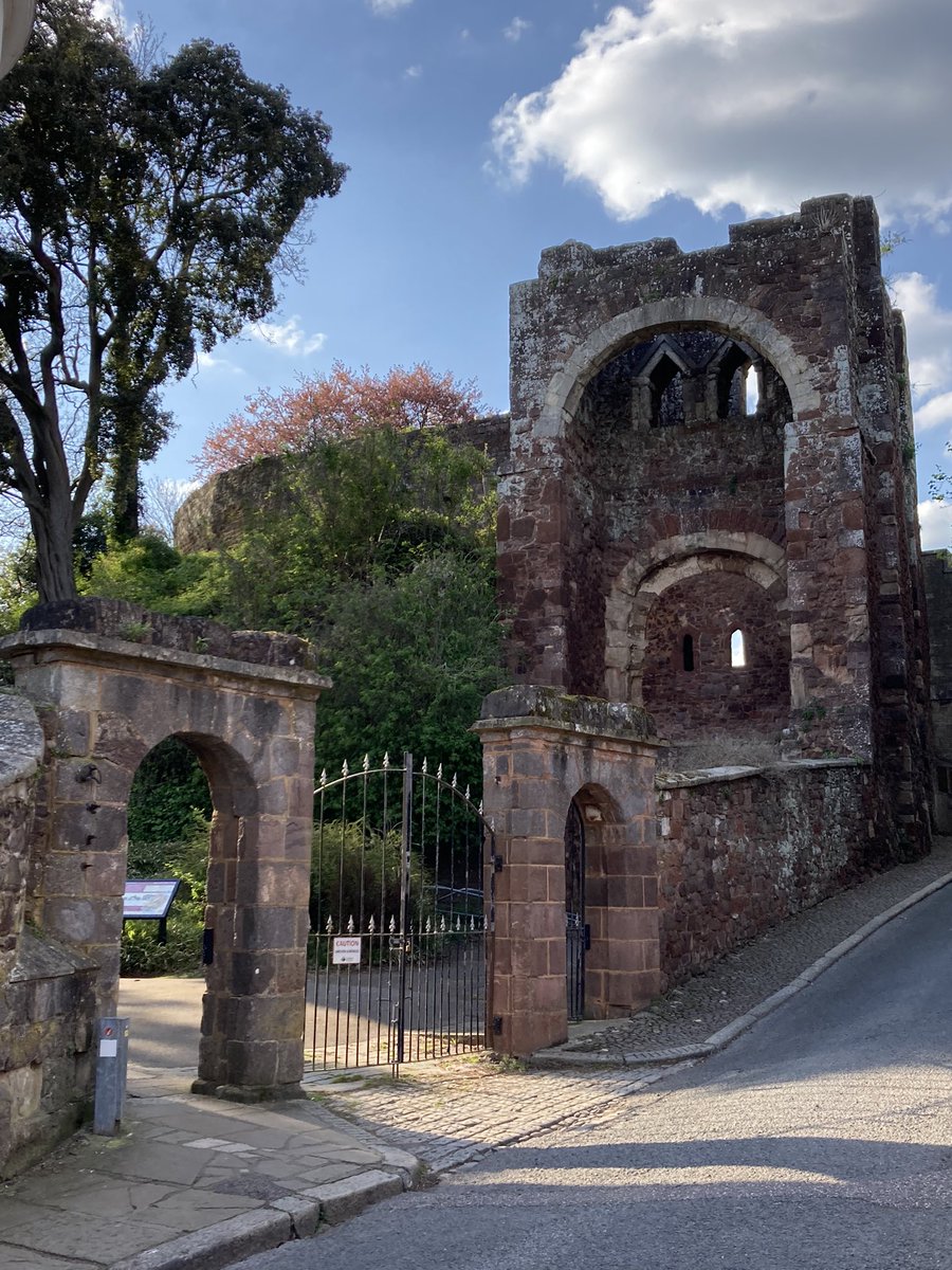 Norman gatehouse of Exeter Castle. Built by William the Conqueror shortly after his successful Siege of Exeter in 1068. The use of Saxon building  methods suggests that the Normans used English masons during its construction. #history #travel #architecture #Exeter #Devon #UK