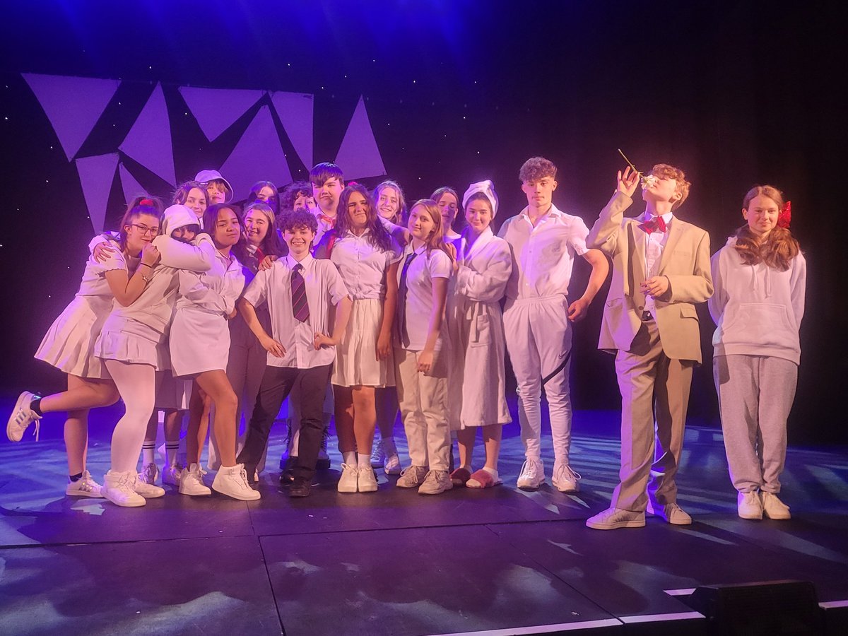qphschester's tweet photo. So proud of our Year 10 & 12 students who put on an absolutely amazing performance of @edmundharris play #strangerslikeme at @CreweLyceum last night following 2 shows at #QPHSChester for the @NTConnections Festival 2023 @ace_national #bravo #empoweringminds https://t.co/mrt3hQbF48