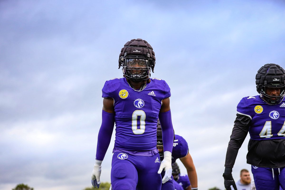 kam_weaver1's tweet photo. AGTG ✞…
Blessed To Receive An Offer From The University Of North Alabama @UNAFootball @JeremyO_Johnson @SeanW_Rivals @MohrRecruiting @ChadSimmons_ @_Davis_Boy12 https://t.co/SywZ4PDPUE