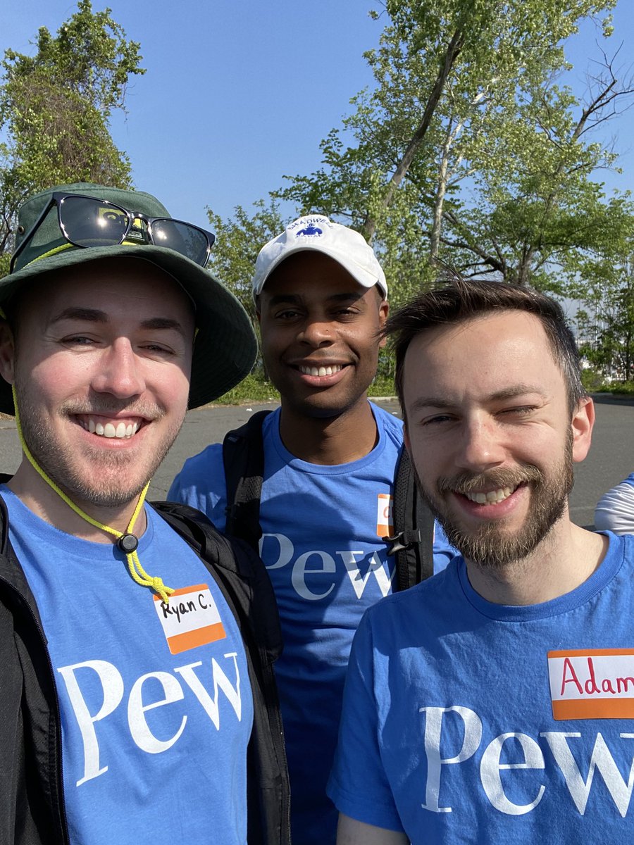 Cleaning up Daingerfield Island today for the <a href="/NPSGWMP/">GWMP</a> #NationalParkWeek #Pew75 !