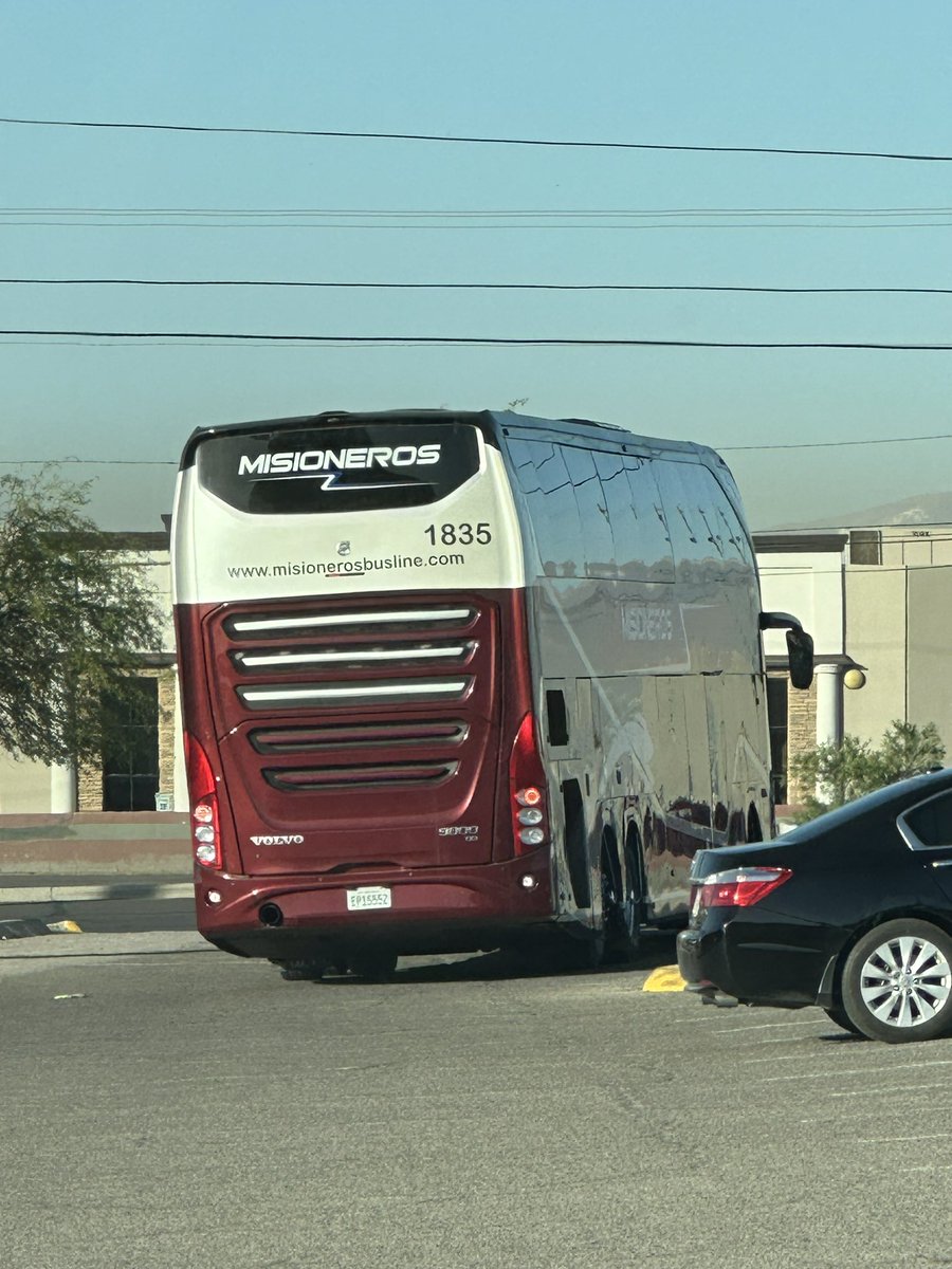 Aaron Arellano tweet media