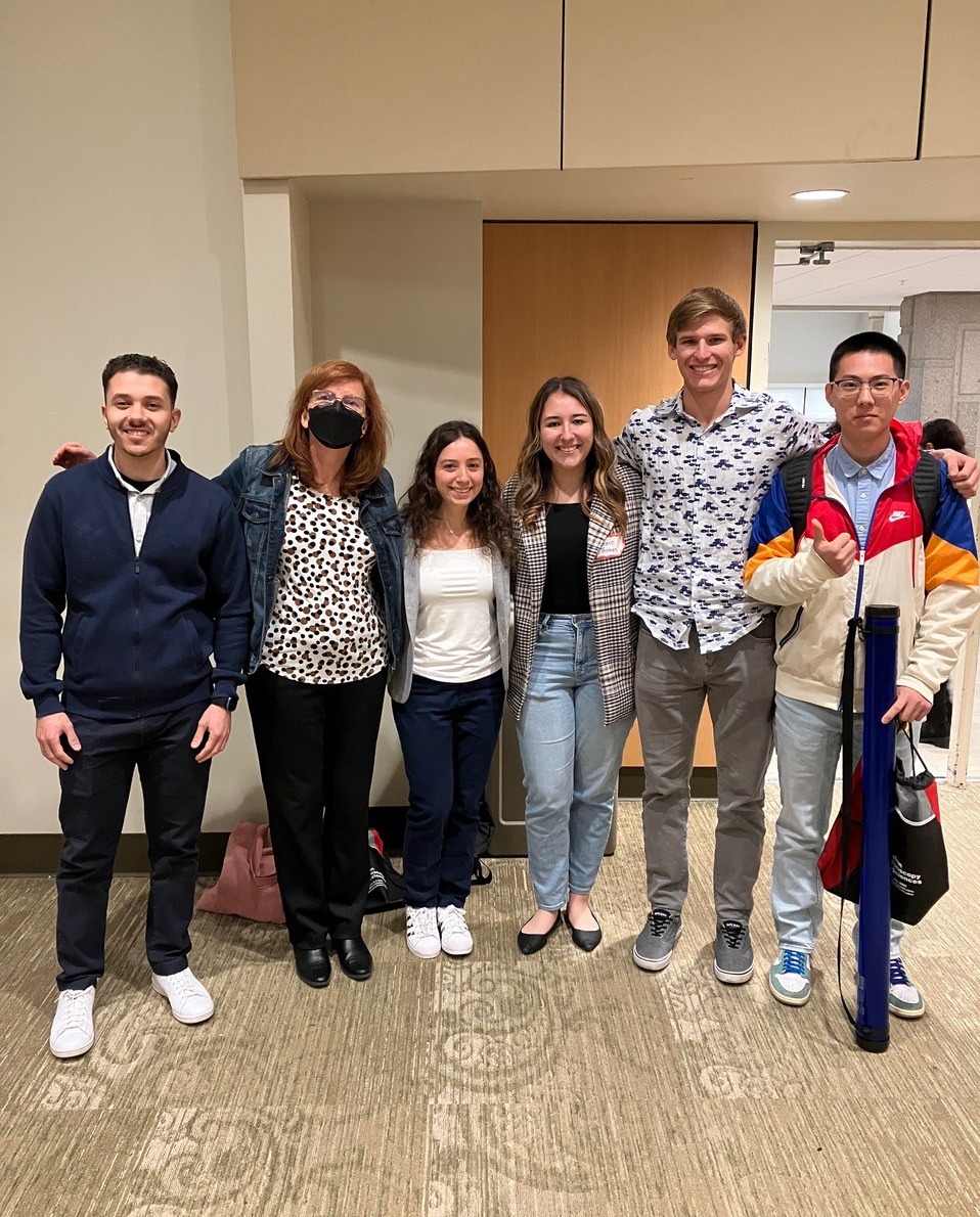 cmichSE's tweet photo. 18 grad & undergrads presented their latest research at the Midwest C. elegans Conference. 2 presented talks in the oral sessions, while 5 won prizes for their posters. That's how We Do Biology at CMU! #CmichBIO #CmichSE https://t.co/Y7MotkuiY1