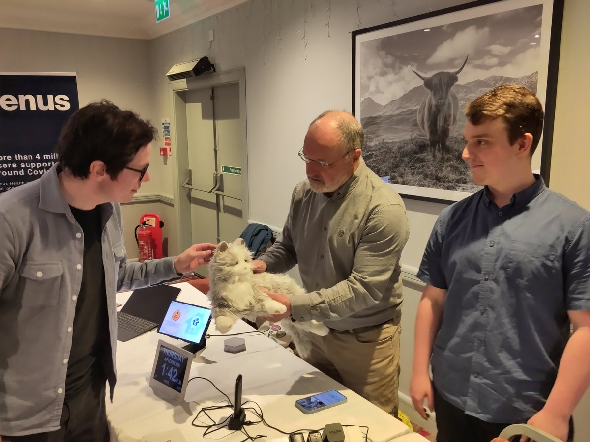 Skyelab_CIC's tweet photo. SkyeLab team at #springtechevent in Inverness. Demonstrating the newest Technology Enabled Care (TEC)! https://t.co/dWt0nEpEZK