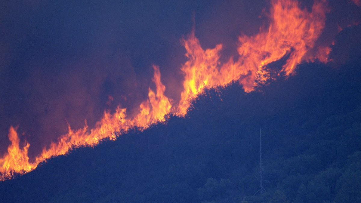 Stu_Mundel's tweet photo. Gosh darn it I never posted our trip to the Lytle Creek… the #KnobFire and some pretty along the way!! #SkyFox @FOXLA https://t.co/jiSJ2vqtEs