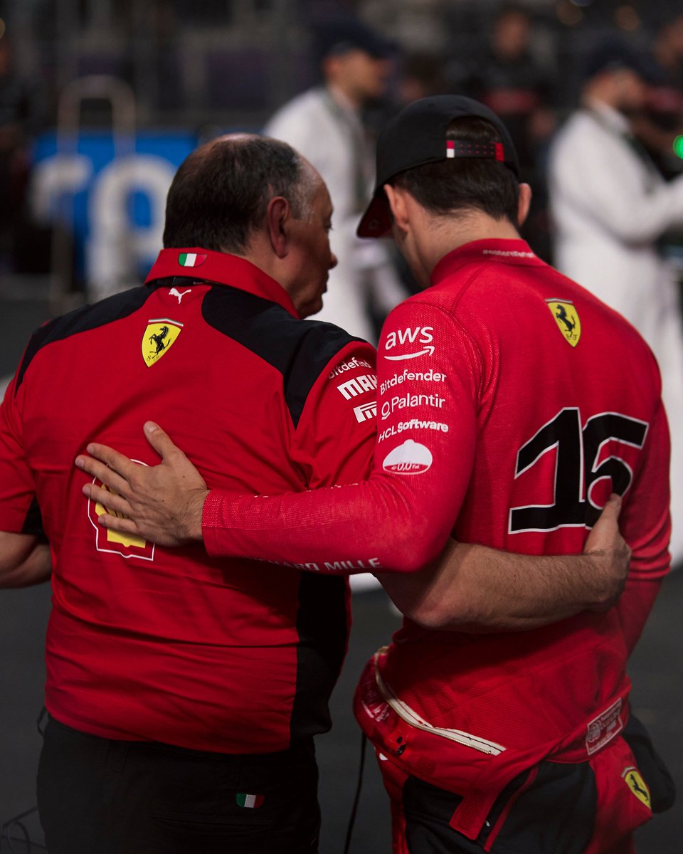 🔴 Fred Vasseur (Ferrari) "Charles Leclerc est impliqué dans le développement du projet. Il est compétitif. L'équipe est toujours construite autour du pilote. Si on regarde ces dernières années, tous les modèles gagnants sont ceux d'une équipe construite autour d'un pilote."