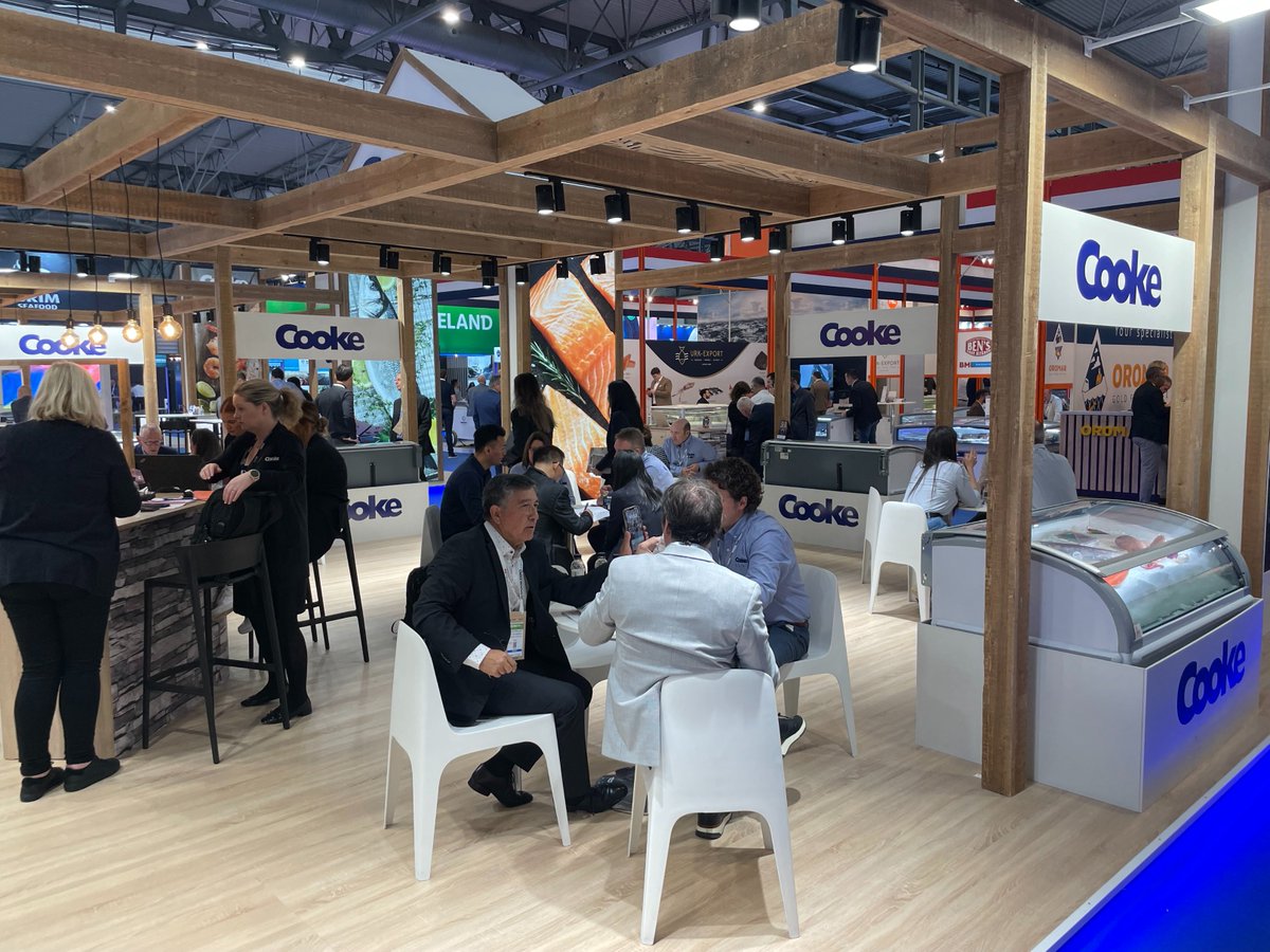 cookeseafood's tweet photo. Thank you! Gracias! Merci! Team Cooke appreciates your business @SeafoodExpo_GL in Barcelona, Spain!

A world of #seafood at your fingertips https://t.co/rChliJtFeX

#SEG2023 #seafoodexpoglobal #SEG23 https://t.co/7JQ11q0L9f