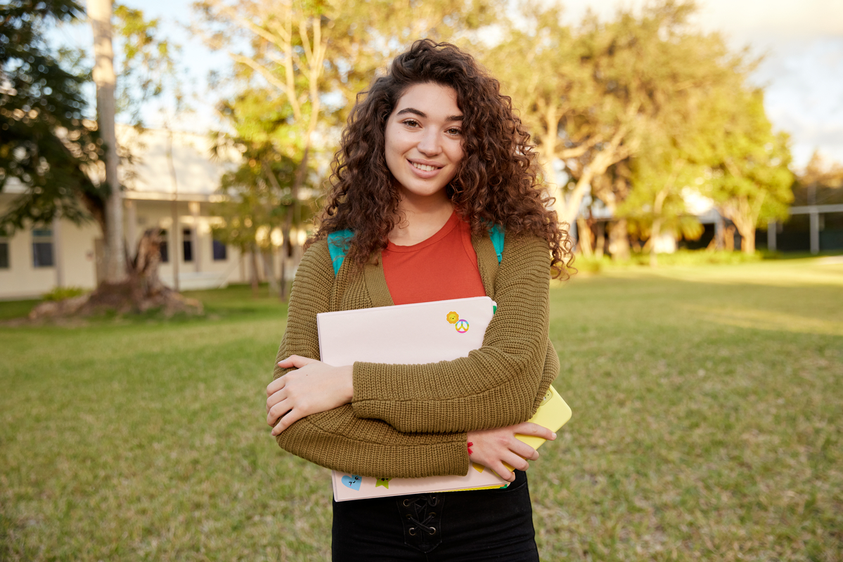 APforStudents's tweet photo. Thinking about taking an AP Exam? It's not just about college credit! 🎓
Discover how AP Exams can boost your resume, sharpen your skills, and open doors to new opportunities! https://t.co/5mF7tmD4OQ https://t.co/MXEFQouBhv