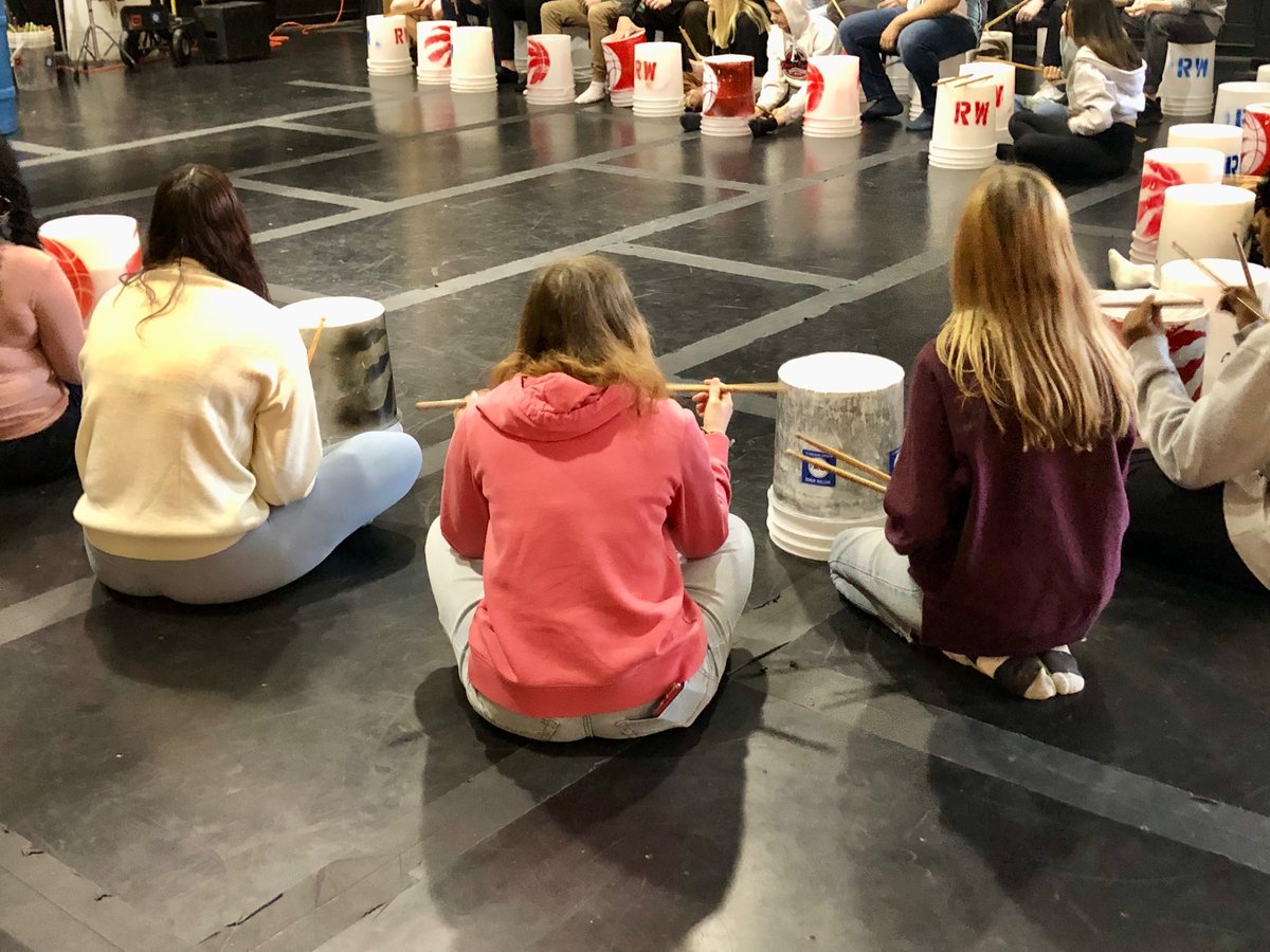 BCSSLibrary's tweet photo. https://t.co/e9jFThKGe8.ever.

Thanks @T_Rodaro for organizing Rhythm Works today. Music, movement, mental health messaging - simply marvellous. 

Full participation, full engagement, full enjoyment! https://t.co/EkGAjI19Zm