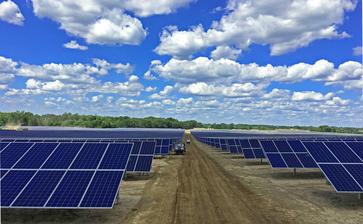 #TBT : "The Tobacco Valley solar project, located in Simsbury, Connecticut, will be installed with Solar FlexRack’s industry-leading Series G3-X fixed tilt solution, known for its ease of installation and reliable performance in challenging climates." ow.ly/2Eza50v9ejj