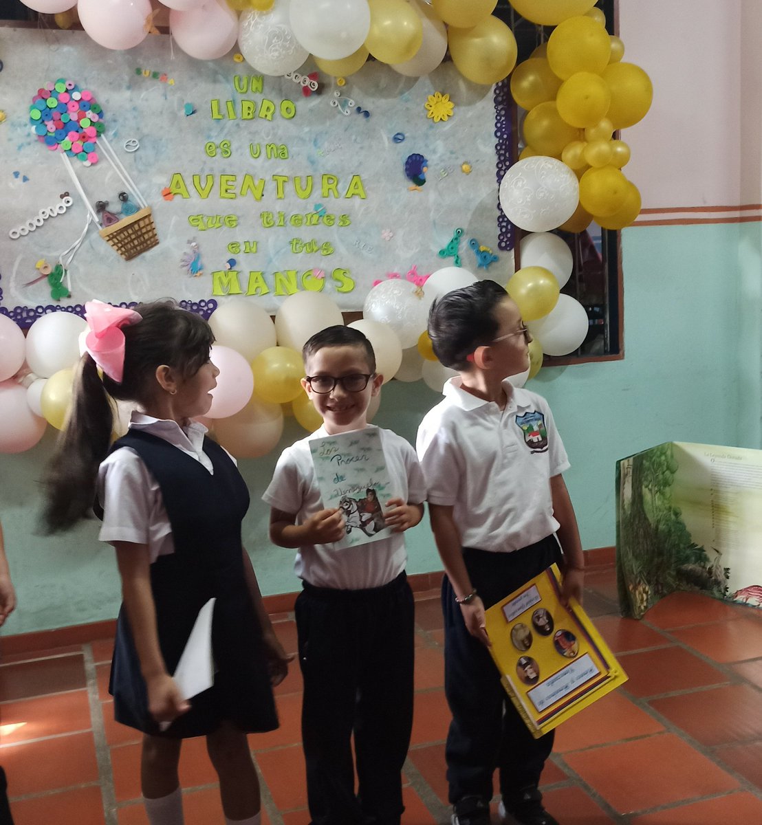 Feria de Lectura Escritura y Oralidad 2023, Con el apoyo de la Biblioteca Pública Aura Elena de Moros, en el marco del día del Libro y el Idioma #TrabajandoPorLaCalidadEducativa
#JuntosPorLaEducacion 
#CalidadEducativa
@_laavanzadora 
@mppeducacion  
@berzabethg1
@ZonaEducTachira