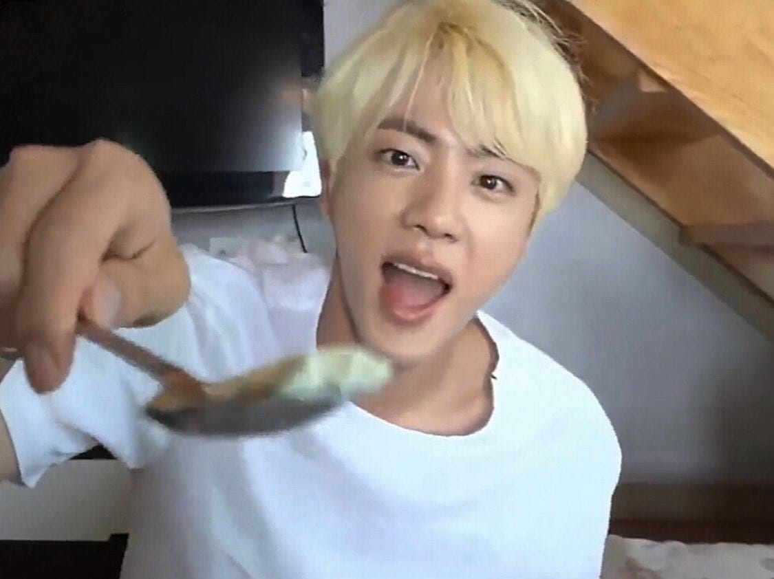 hourjinnie's tweet photo. come eat..... or not😈 https://t.co/mto7MzaLcT