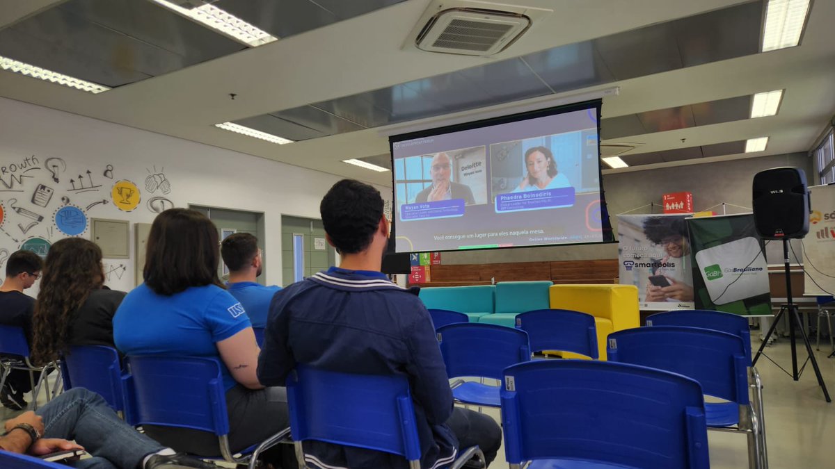 globalshapersrp's tweet image. Phaedra Boinodiris, Global Leader for Trustworthy AI, IBM Consulting at the 1st online session of the GDDF presents reflections on artificial intelligence (AI). The session is themed: &quot;Can We Trust AI? Painting the Picture of Possible Futures&quot;

@TechChange  #GDDF2023