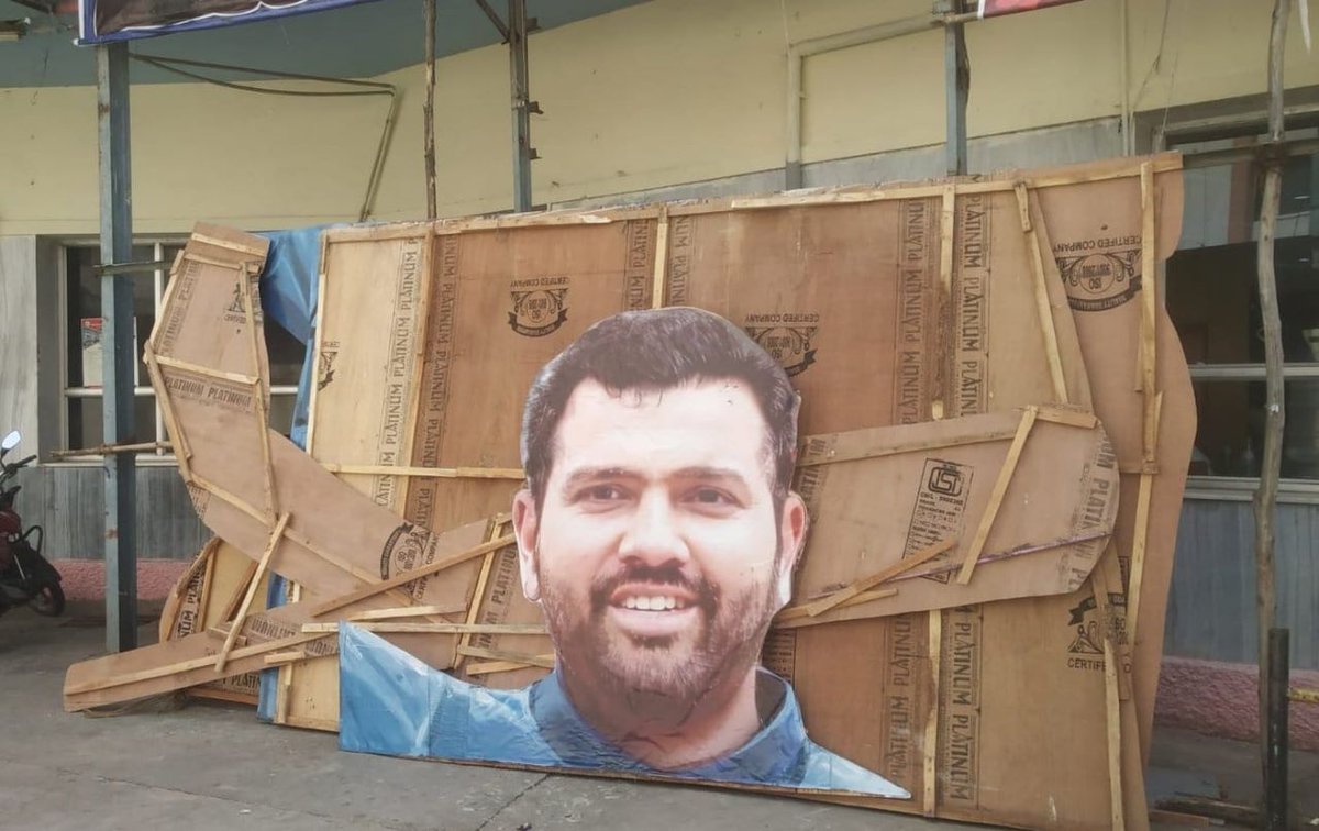 BangRohitHaters's tweet photo. We invite all Rohit Sharma fans to come together and make this celebration a huge success. We believe that this would be a great way to show our love and admiration for Rohit Sharma and his contributions to cricket.
#HitmanCutoutAtHyderabad https://t.co/2RxM8poHWV