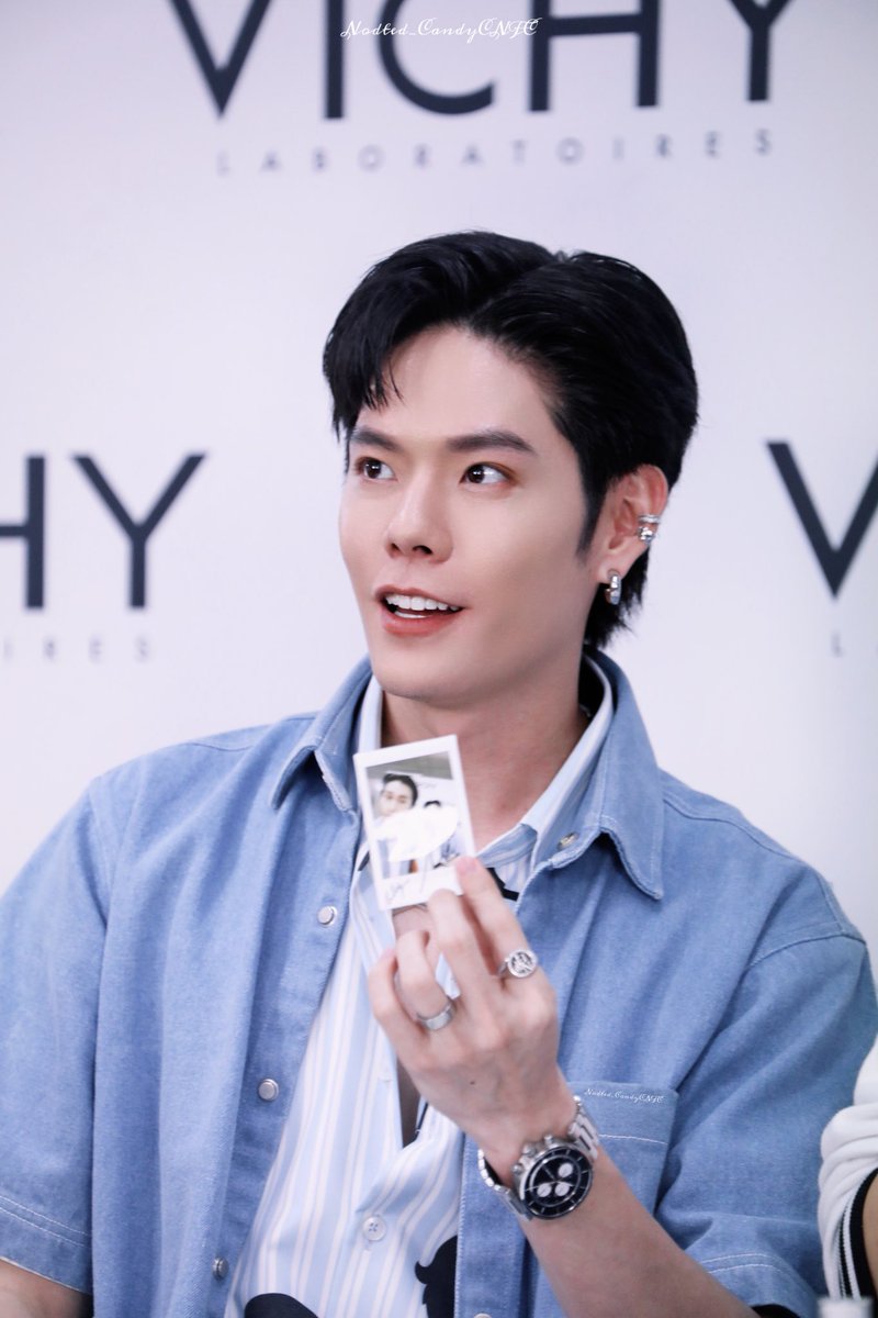 Nodted_CandyFC's tweet photo. ［230427]📸
    Vichy

认��上班的乖宝宝🥺
@nodted 

 #VichyM89xBibleNodt
#กระดุมของน๊อต 
#NodtNutthasid https://t.co/w3IERpnDXw