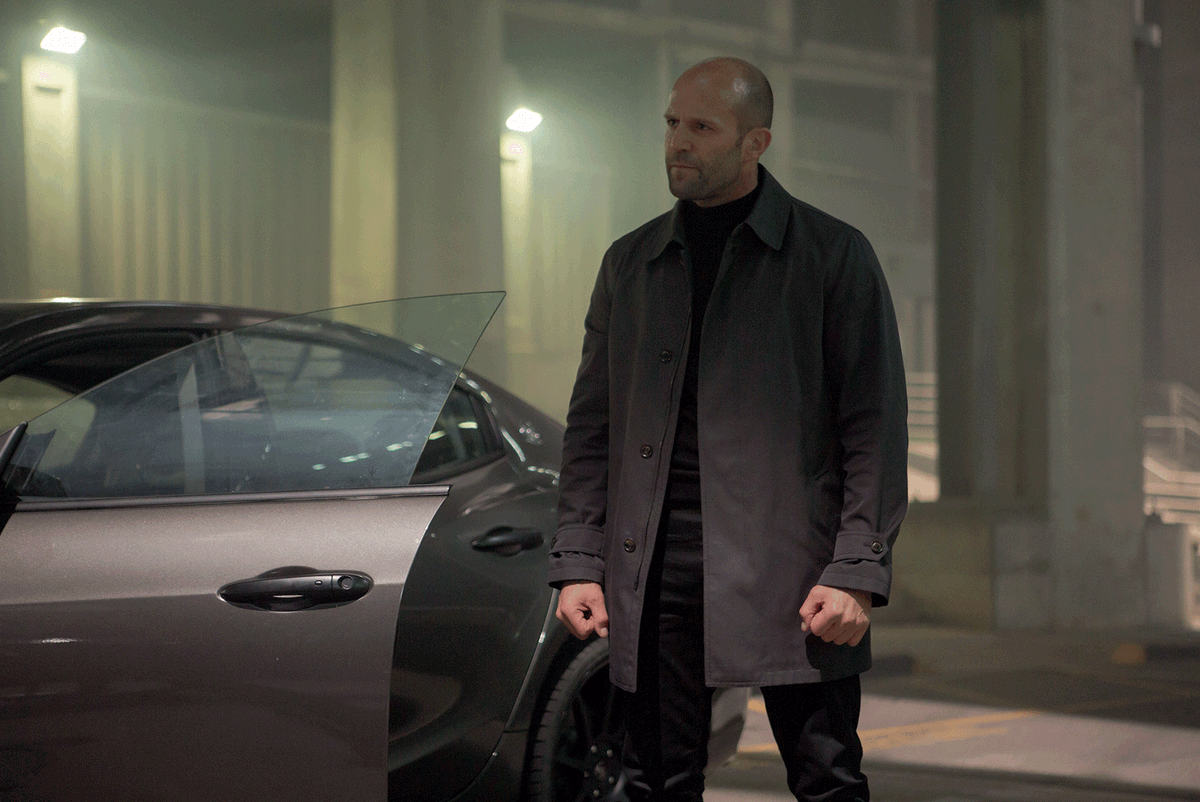 UniversalFR's tweet photo. Quand la Fast Family faisait face à Deckard Shaw dans #Fast7 🔥 https://t.co/rSeisKmsnw