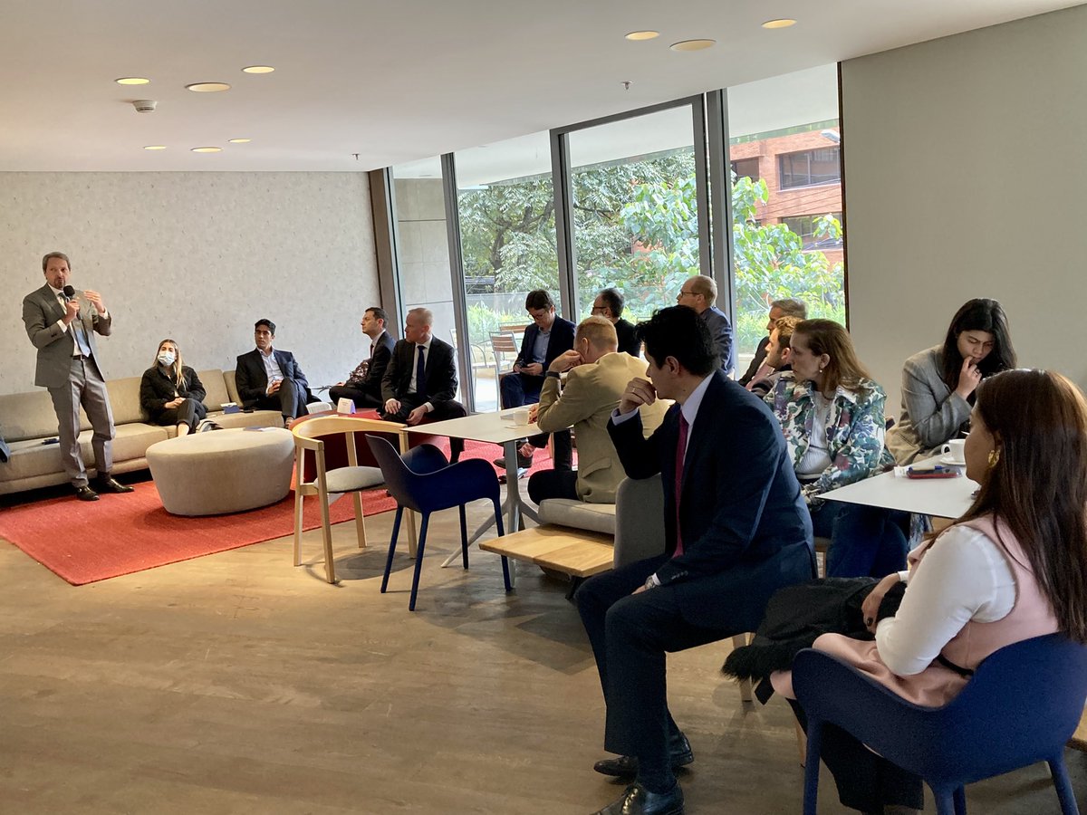 ColombiaFinland's tweet photo. Ayer junto con Business Finland convocamos a los representantes de las empresas🇫🇮 en 🇨🇴 para fortalecer la cooperación en los campos de:

⚒️Minería
📚Educación 
🔋Energía
🌐Digitalización y seguridad

¡Muchas gracias a todos los participantes!🙌

@teamfinlandfi @BusinessFinland https://t.co/pXgM3s434C