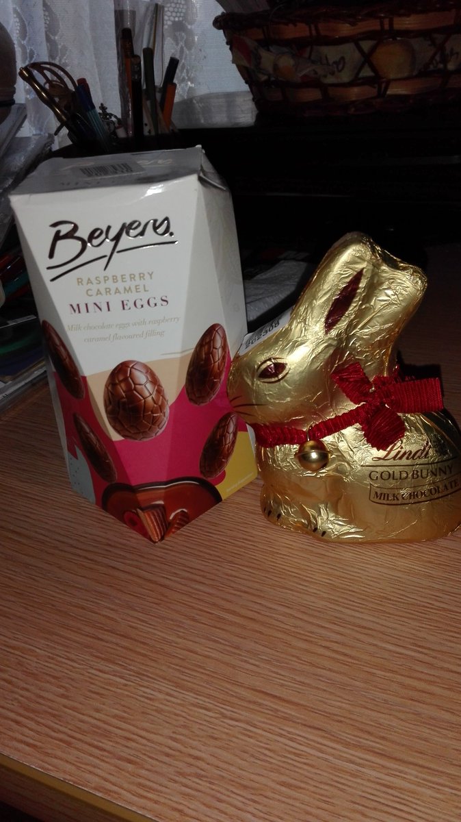AfricanDream01's tweet image. I'm like a little girl in a candy store. So excited. The Easter Bunny found me. Yay! Thought I missed out on my treats. Thank you #Easter2023
