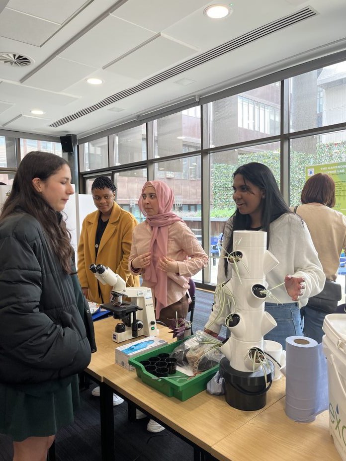 Cavendish Living Lab (@cavendishlab) on Twitter photo Some interactions of our team members with the visitors during Science for Celebration Conference 🥼🔍🌱@Science4uI
<a href="/UniWestminster/">University of Westminster</a> <a href="/UoWSustainable/">University of Westminster Sustainability Team</a>
#science4u2023 #science #cavendishlivinglab #universityofwestminster #sustainability #awareness Some interactions of our team members with the visitors during Science for Celebration Conference 🥼🔍🌱@Science4uI
<a href="/UniWestminster/">University of Westminster</a> <a href="/UoWSustainable/">University of Westminster Sustainability Team</a>
#science4u2023 #science #cavendishlivinglab #universityofwestminster #sustainability #awareness