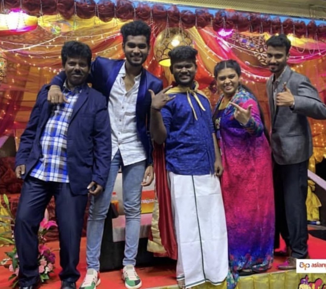 Hepzhi3's tweet photo. This pic finalest of super singer season 7 always a special season. #SamVishal https://t.co/exdhZvaEPX