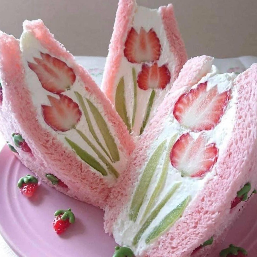 Is it a sandwich or is it a cake?

We are loving these unique cake slices from Divine Home Bakes - a newly launched business based in Ballynahinch.
Go check them out +44 7485 214892 divinehomebakes23@gmail.com