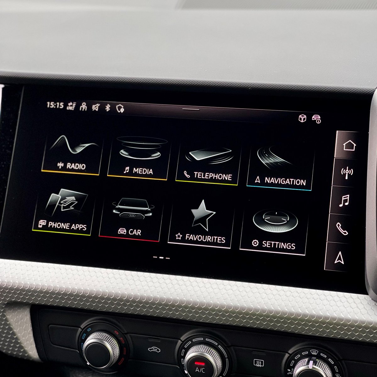 PrestonAudi's tweet image. Stand out from the crowd with this Brand New A1 Sportback Black Edition, finished in pearlescent Arrow Grey😍

This model features the optional Technology Pack 🤩

ecs.page.link/pWTWV

#audi #audia1 #a1 #prestonaudi