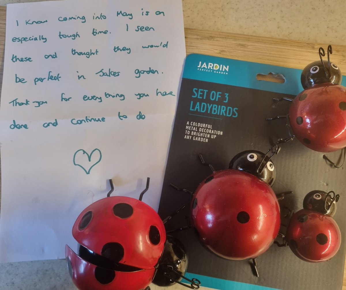 flahertycom's tweet photo. Tricky day being had...#underpressure #anxious so....
To whoever it was who left this at my door...
You have done me more good this day than you'll ever know ๐
Thank you so much ๐
#AlwaysYourVoice https://t.co/LvhScvTxo7