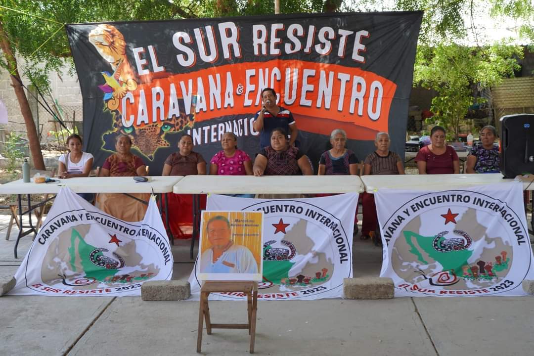 CNI_Mexico's tweet photo. Día 2 de la Caravana "El Sur Resiste"

Se realizaron actividades en las comunidades de Puente Madera y el Pitayal, Oaxaca en donde se resiste a la construcción de un Parque Industrial que forma parte del Corredor Interoceánico.

Más información en https://t.co/y5hViRxuHv https://t.co/gxVk38u6jg