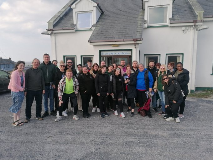We can't forget our two final year groups on Inis Oírr last week. We love this picture of the Degree and Masters students. Thanks to <a href="/OMalleyChloe/">Chloe O'Malley - Chloe Ní Mháille</a> for her wonderful experience and insight. As a past grad, the group got so much from you!