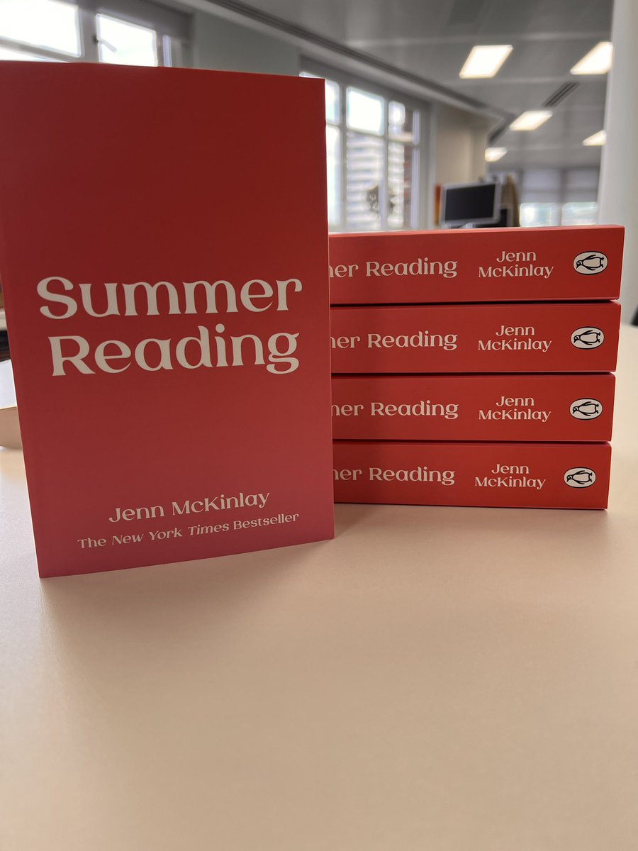 🚨Announcement🚨

Y’all I am in love with this cover!!

But don’t worry for your hot girl summer, Coco always got you. I have 5 proofs to give away, all you need to do it comment and like this post and it’s probably yours 👀💕

#SummerReading