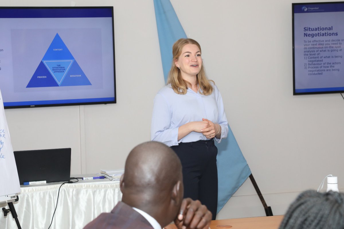 UNDPKenya's tweet photo. This morning, @UNDPKenya welcomed @UNDPSouthSudan, their government & non-state partners who are on a capacity building exchange on insider mediation at the International Peace Support Training Center.
#IPSTC https://t.co/eLq8gZ7CQ4