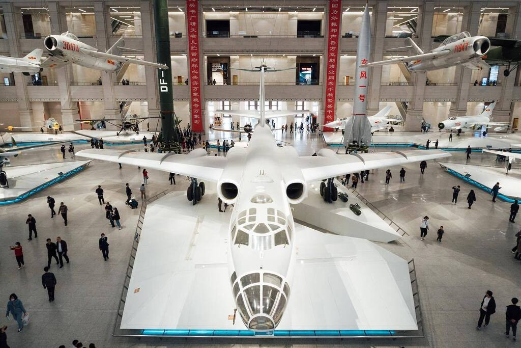 imaxweller's tweet photo. #✈️
.
#北京 #中国人民革命军事博物馆 #军博 #轰6
#militarymuseumofthechinesepeoplesrevolution
#beijing #explorebeijing #imaxwellerexplorebeijing
#imaxweller20230426 https://t.co/HT8NLED1IF https://t.co/xMwJgDjAzq