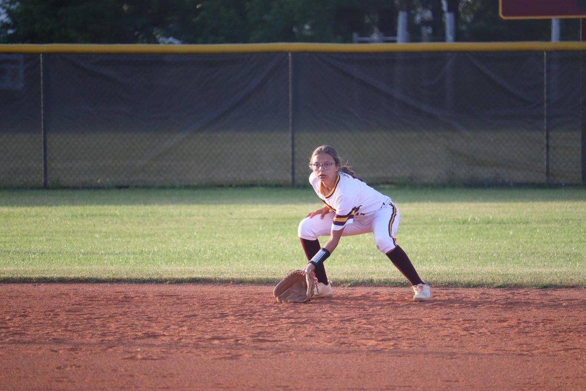 jaelyn_h08's tweet photo. Anything is possible! Never give up no matter your what your doing! If you love something go for it! #varsityyear
Tonight we will battle against Purnell Swett. It’s the biggest Rivalry around my hometown. It’s going be a good game. We have a choice to be great ♥️@lhspirates https://t.co/C1ioRnU46P